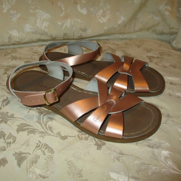 Salt Water Sandals Bronze Rose Gold size 7 W9 - Picture 1 of 4